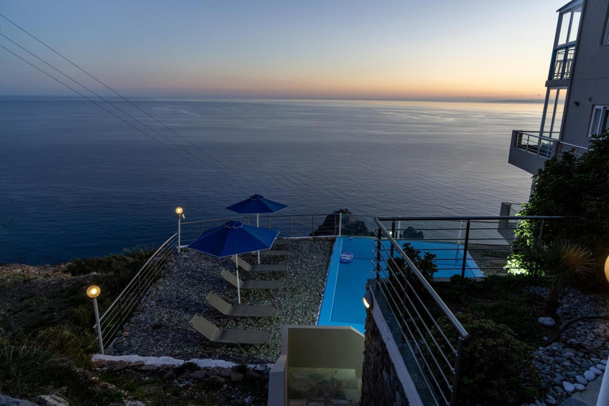 Akrotiri Panorama- Luxury Rental Apartments With Sea View ロダキノ エクステリア 写真