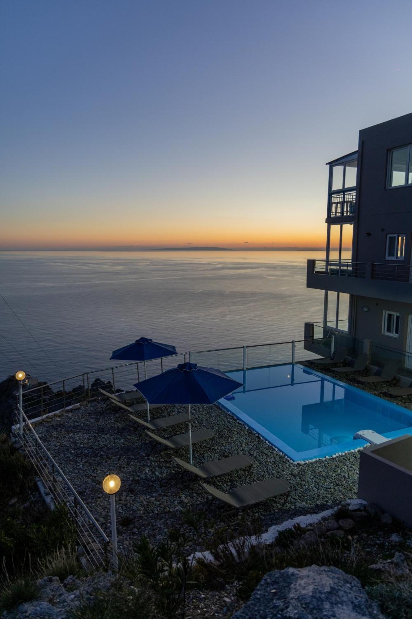 Akrotiri Panorama- Luxury Rental Apartments With Sea View ロダキノ エクステリア 写真