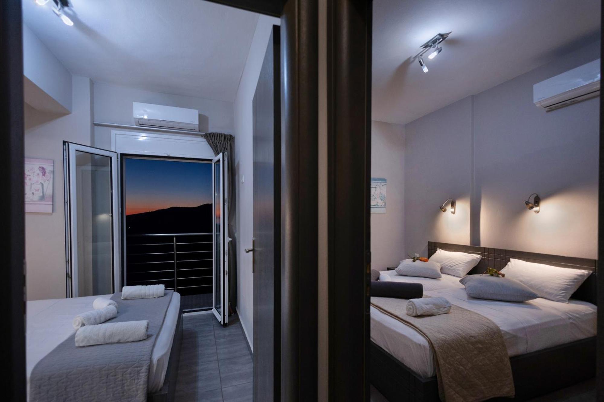 Akrotiri Panorama- Luxury Rental Apartments With Sea View ロダキノ エクステリア 写真