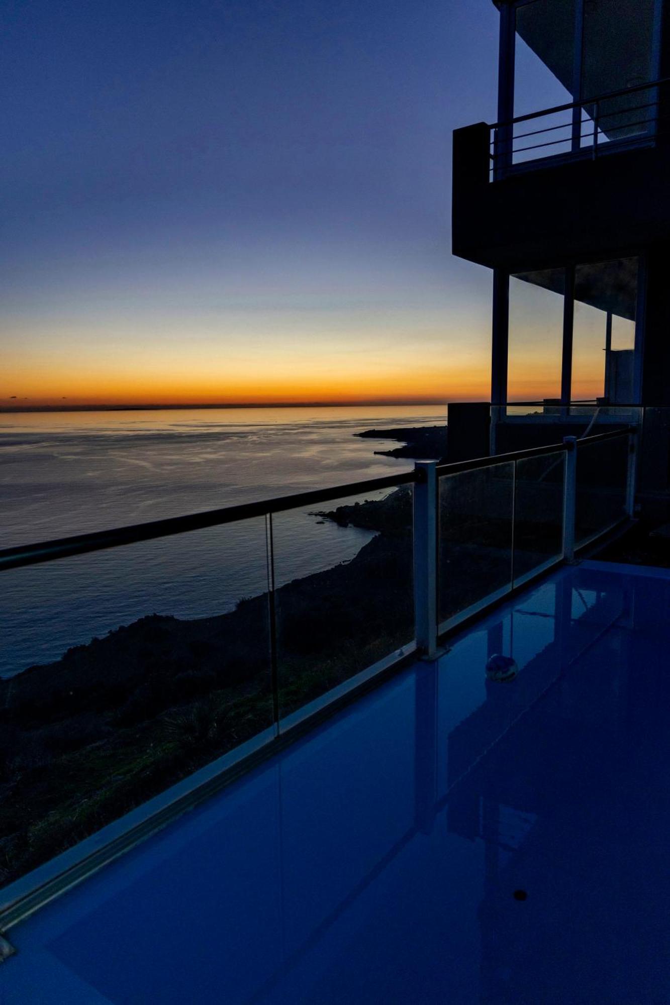 Akrotiri Panorama- Luxury Rental Apartments With Sea View ロダキノ エクステリア 写真